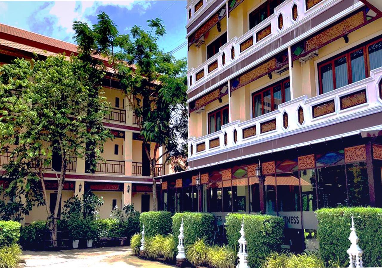 I Boutique Hotel Pluak Daeng Exterior foto